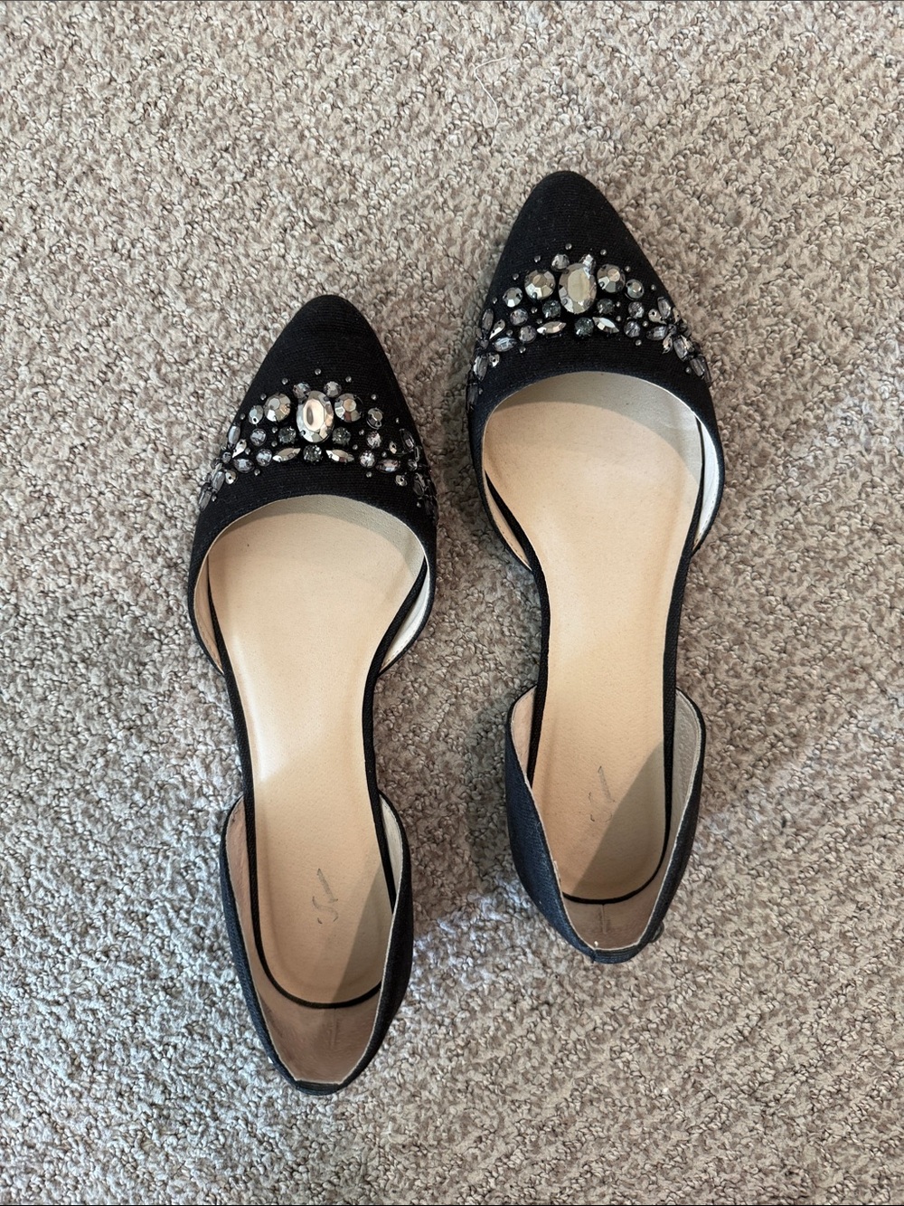 Vera Wang Black Flats
